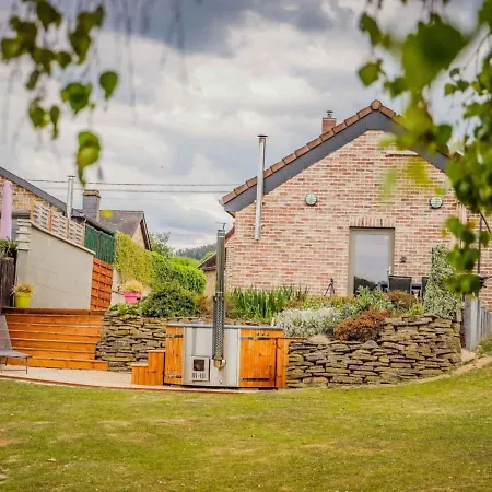 Beautiful Holiday In With Hot Tub Vakantiehuis *