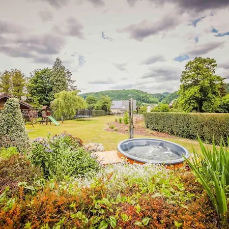 Beautiful Holiday In With Hot Tub Vakantiehuis *